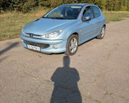 Сірий Пежо 206, об'ємом двигуна 1.59 л та пробігом 246 тис. км за 4100 $, фото 1 на Automoto.ua