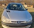 Сірий Пежо 206, об'ємом двигуна 1.4 л та пробігом 340 тис. км за 3800 $, фото 1 на Automoto.ua