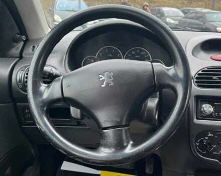Серый Пежо 206, объемом двигателя 1.4 л и пробегом 171 тыс. км за 3999 $, фото 10 на Automoto.ua