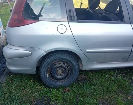 Серый Пежо 206, объемом двигателя 0 л и пробегом 3 тыс. км за 1191 $, фото 3 на Automoto.ua