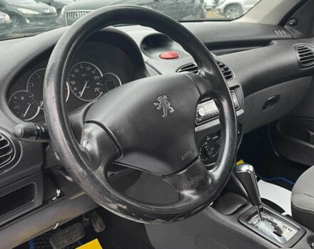 Серый Пежо 206, объемом двигателя 1.4 л и пробегом 171 тыс. км за 3999 $, фото 9 на Automoto.ua