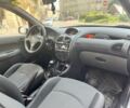 Сірий Пежо 206, об'ємом двигуна 1.4 л та пробігом 200 тис. км за 2950 $, фото 11 на Automoto.ua