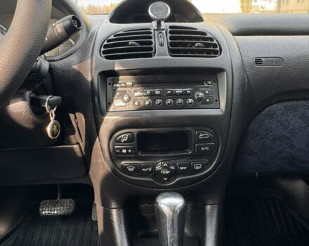 Серый Пежо 206, объемом двигателя 1.59 л и пробегом 90 тыс. км за 3399 $, фото 14 на Automoto.ua