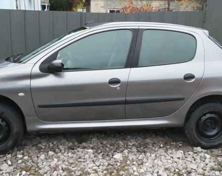 Сірий Пежо 206, об'ємом двигуна 0 л та пробігом 91 тис. км за 2700 $, фото 3 на Automoto.ua