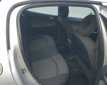 Сірий Пежо 206, об'ємом двигуна 1.36 л та пробігом 260 тис. км за 3000 $, фото 14 на Automoto.ua