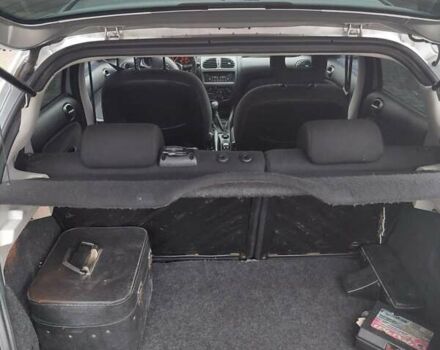 Серый Пежо 206, объемом двигателя 1.4 л и пробегом 165 тыс. км за 3500 $, фото 6 на Automoto.ua