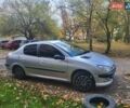 Сірий Пежо 206, об'ємом двигуна 1.4 л та пробігом 230 тис. км за 3500 $, фото 1 на Automoto.ua