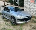 Сірий Пежо 206, об'ємом двигуна 1.4 л та пробігом 340 тис. км за 3299 $, фото 1 на Automoto.ua