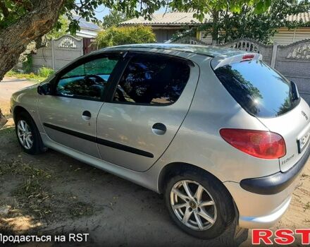 Серый Пежо 206, объемом двигателя 1.4 л и пробегом 0 тыс. км за 3300 $, фото 1 на Automoto.ua