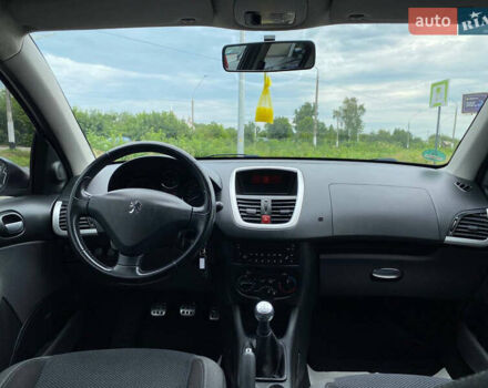 Сірий Пежо 206, об'ємом двигуна 1.4 л та пробігом 188 тис. км за 4250 $, фото 9 на Automoto.ua