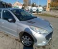 Серый Пежо 206, объемом двигателя 1.4 л и пробегом 228 тыс. км за 3600 $, фото 1 на Automoto.ua