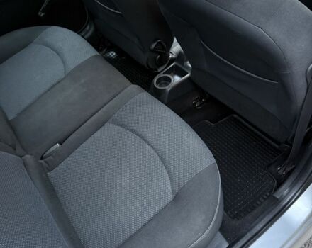 Пежо 206 2009 в Кременчуге на Automoto.ua Серый Пежо 206, объемом двигателя 1.1 л и пробегом 188 тыс. км за 3500 $, фото 19 на Automoto.ua