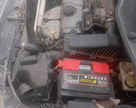 Сірий Пежо 206, об'ємом двигуна 1.12 л та пробігом 124 тис. км за 4000 $, фото 8 на Automoto.ua