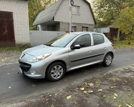 Пежо 206 2009 в Кременчуге на Automoto.ua Серый Пежо 206, объемом двигателя 1.1 л и пробегом 188 тыс. км за 3500 $, фото 4 на Automoto.ua