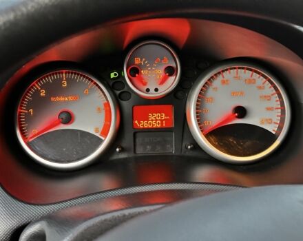 Сірий Пежо 206, об'ємом двигуна 1.4 л та пробігом 260 тис. км за 4000 $, фото 7 на Automoto.ua