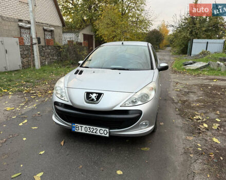 Пежо 206 2009 в Кременчуге на Automoto.ua Серый Пежо 206, объемом двигателя 1.12 л и пробегом 188 тыс. км за 3500 $, фото 1 на Automoto.ua