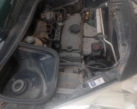 Серый Пежо 206, объемом двигателя 1.1 л и пробегом 124 тыс. км за 4300 $, фото 7 на Automoto.ua