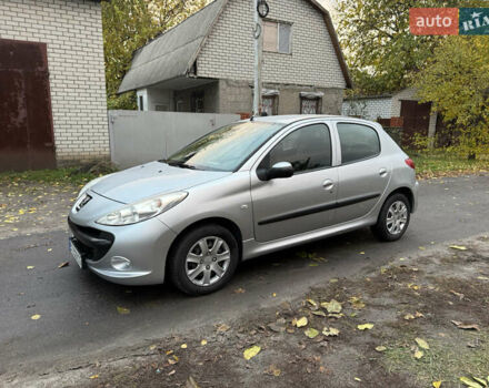 Пежо 206 2009 в Кременчуге на Automoto.ua Серый Пежо 206, объемом двигателя 1.12 л и пробегом 188 тыс. км за 3500 $, фото 5 на Automoto.ua