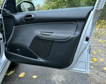 Пежо 206 2009 в Кременчуге на Automoto.ua Серый Пежо 206, объемом двигателя 1.12 л и пробегом 188 тыс. км за 3500 $, фото 26 на Automoto.ua