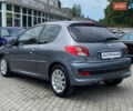 Серый Пежо 206, объемом двигателя 1.4 л и пробегом 188 тыс. км за 4500 $, фото 3 на Automoto.ua