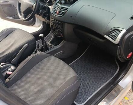 Сірий Пежо 206, об'ємом двигуна 1.4 л та пробігом 197 тис. км за 4699 $, фото 17 на Automoto.ua