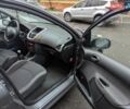 Сірий Пежо 206, об'ємом двигуна 1.36 л та пробігом 143 тис. км за 5000 $, фото 7 на Automoto.ua