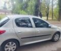 Серый Пежо 206, объемом двигателя 1.4 л и пробегом 166 тыс. км за 4800 $, фото 1 на Automoto.ua