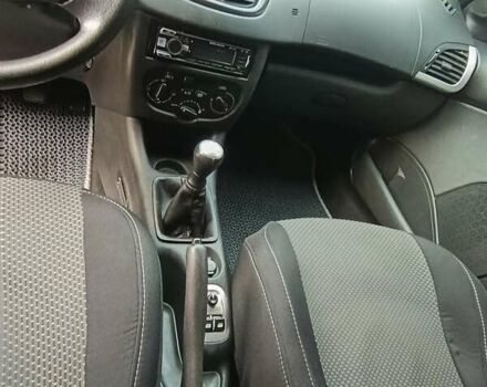 Сірий Пежо 206, об'ємом двигуна 1.4 л та пробігом 197 тис. км за 4699 $, фото 2 на Automoto.ua