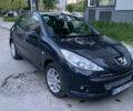 Серый Пежо 206, объемом двигателя 1.4 л и пробегом 160 тыс. км за 3700 $, фото 1 на Automoto.ua