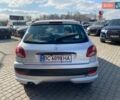 Серый Пежо 206, объемом двигателя 1.4 л и пробегом 137 тыс. км за 3900 $, фото 5 на Automoto.ua