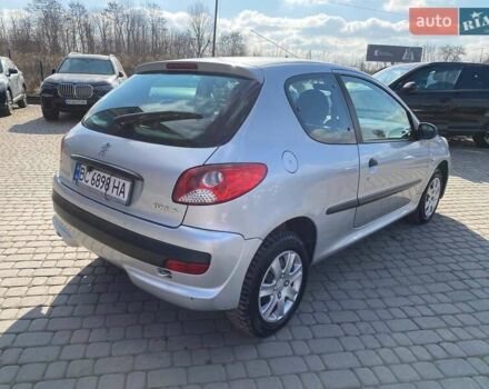 Серый Пежо 206, объемом двигателя 1.4 л и пробегом 137 тыс. км за 3900 $, фото 7 на Automoto.ua