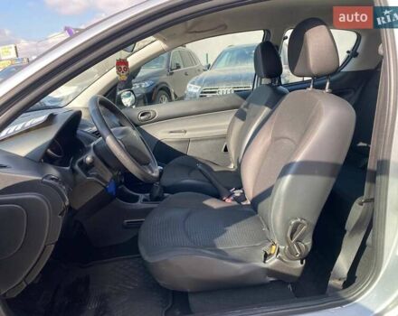 Серый Пежо 206, объемом двигателя 1.4 л и пробегом 137 тыс. км за 3900 $, фото 15 на Automoto.ua