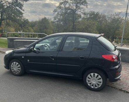 Сірий Пежо 206, об'ємом двигуна 1.4 л та пробігом 116 тис. км за 4800 $, фото 3 на Automoto.ua