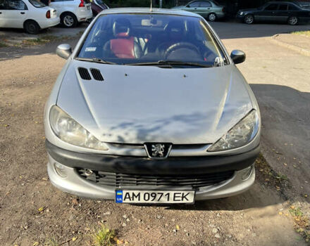 Серый Пежо 206, объемом двигателя 2 л и пробегом 210 тыс. км за 3700 $, фото 14 на Automoto.ua