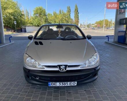 Серый Пежо 206, объемом двигателя 1.59 л и пробегом 218 тыс. км за 3200 $, фото 3 на Automoto.ua