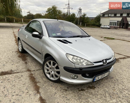 Серый Пежо 206, объемом двигателя 0 л и пробегом 310 тыс. км за 4900 $, фото 3 на Automoto.ua