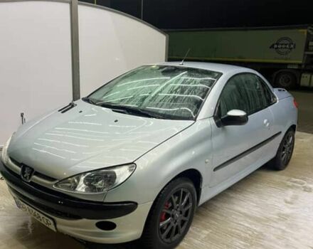 Серый Пежо 206, объемом двигателя 1.6 л и пробегом 306 тыс. км за 2400 $, фото 2 на Automoto.ua