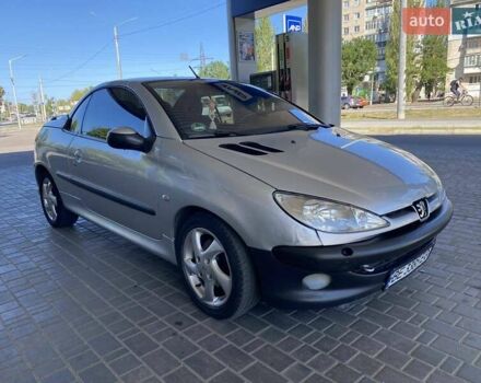 Серый Пежо 206, объемом двигателя 1.59 л и пробегом 218 тыс. км за 3200 $, фото 4 на Automoto.ua