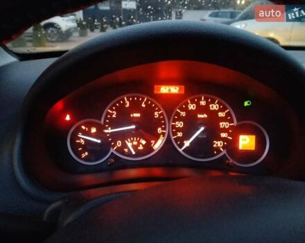Серый Пежо 206, объемом двигателя 1.59 л и пробегом 152 тыс. км за 4200 $, фото 4 на Automoto.ua