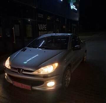 Сірий Пежо 206, об'ємом двигуна 2 л та пробігом 244 тис. км за 4999 $, фото 14 на Automoto.ua