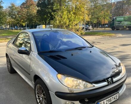 Серый Пежо 206, объемом двигателя 1.6 л и пробегом 220 тыс. км за 2854 $, фото 2 на Automoto.ua