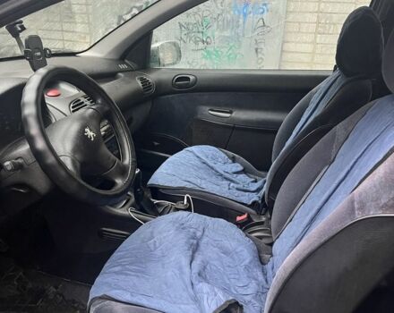 Сірий Пежо 206, об'ємом двигуна 0 л та пробігом 458 тис. км за 1300 $, фото 3 на Automoto.ua