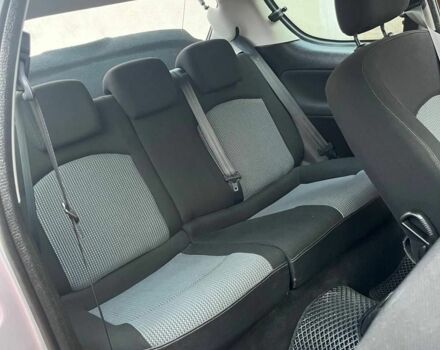 Серый Пежо 206, объемом двигателя 1.1 л и пробегом 128 тыс. км за 2500 $, фото 5 на Automoto.ua