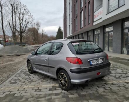 Серый Пежо 206, объемом двигателя 1.1 л и пробегом 128 тыс. км за 2500 $, фото 2 на Automoto.ua