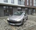 Серый Пежо 206, объемом двигателя 1.1 л и пробегом 128 тыс. км за 2500 $, фото 1 на Automoto.ua
