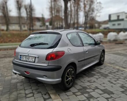 Серый Пежо 206, объемом двигателя 1.1 л и пробегом 128 тыс. км за 2500 $, фото 3 на Automoto.ua