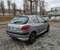 Серый Пежо 206, объемом двигателя 1.1 л и пробегом 128 тыс. км за 2500 $, фото 3 на Automoto.ua