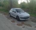 Серый Пежо 206, объемом двигателя 1.4 л и пробегом 280 тыс. км за 1750 $, фото 4 на Automoto.ua