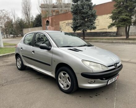 Серый Пежо 206, объемом двигателя 1.9 л и пробегом 220 тыс. км за 1299 $, фото 5 на Automoto.ua