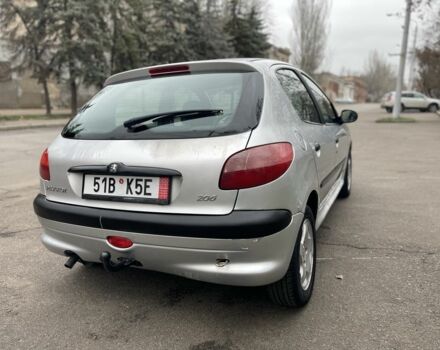 Серый Пежо 206, объемом двигателя 1.9 л и пробегом 220 тыс. км за 1299 $, фото 8 на Automoto.ua